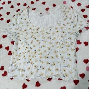 SO White Crop T-shirt with Yellow Floral Print! Size Medium!